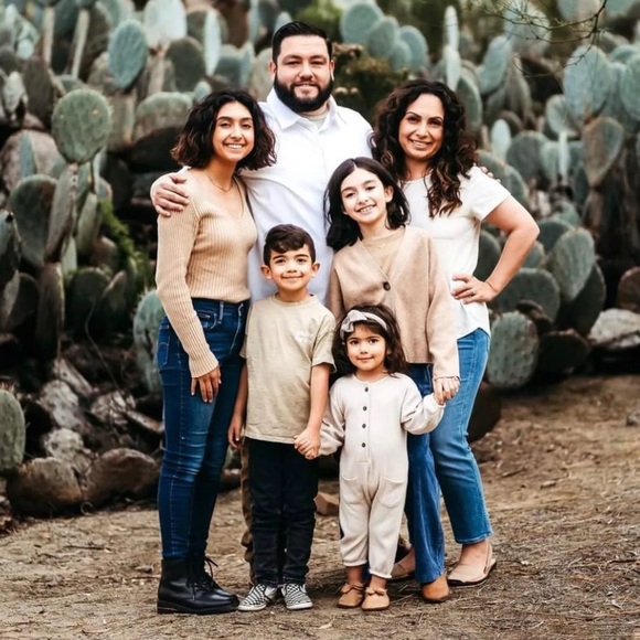 Meet your Posher, Tenth Back Co. - Picture 2 of 5